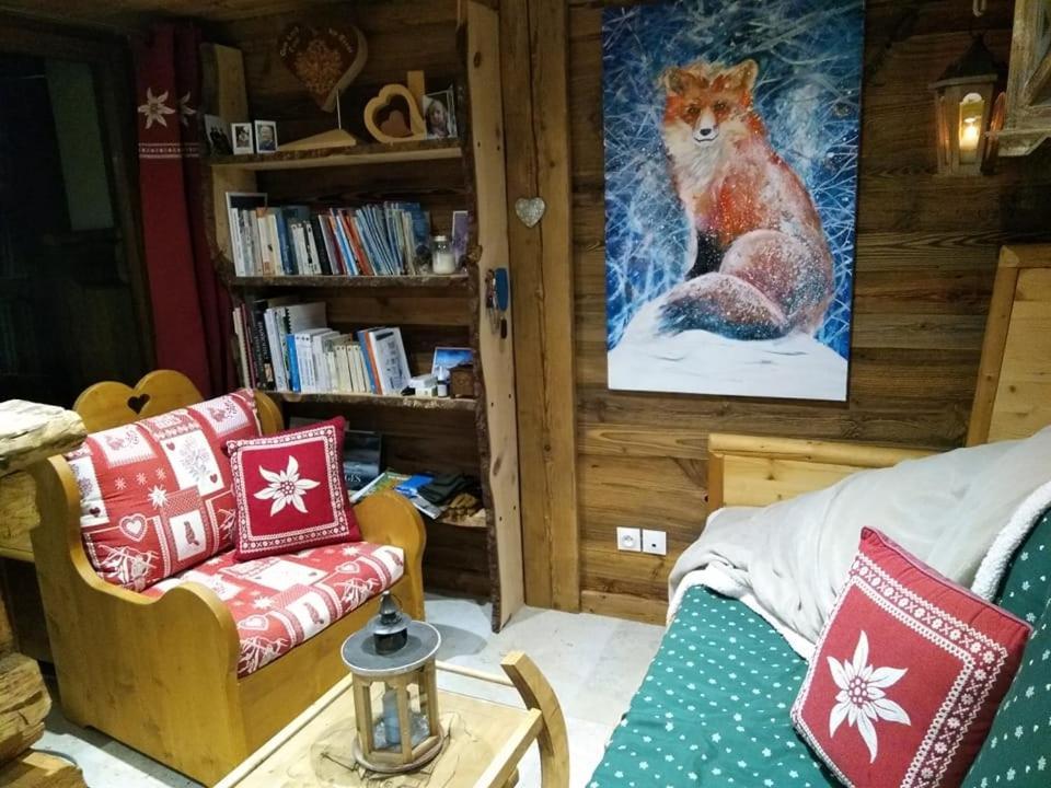 Le Refuge Du Poete Lägenhet Saint-François-de-Sales Exteriör bild